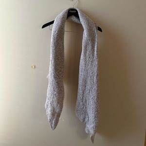Garage purple grey scarf
